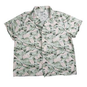 Stranger Things Short Sleeve Camp Shirt Mens Size XL Green Pink Hawaiian Hopper